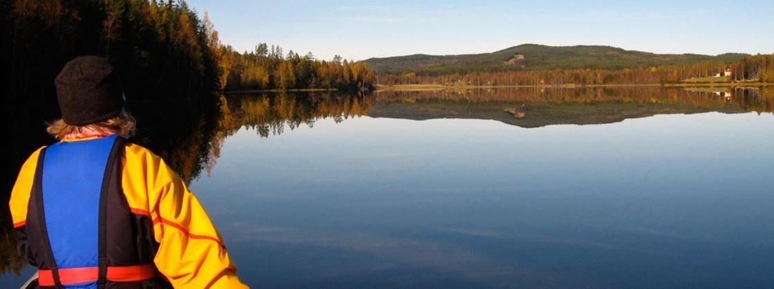 Villa Granhede -Sjoelaege Med Badtunna, Eldstad Med Mera Torsby Exterior foto